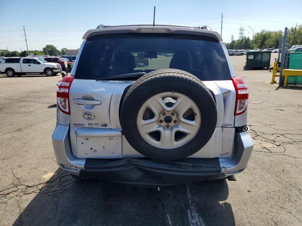 2012 TOYOTA RAV4 Standard