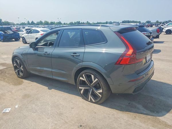 2026 VOLVO XC60
