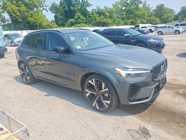 2026 VOLVO XC60