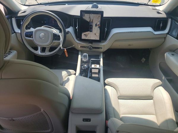 2026 VOLVO XC60