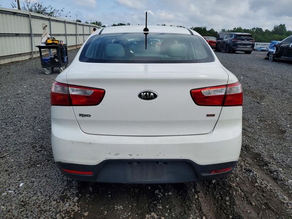2015 KIA RIO GL - Middle-low