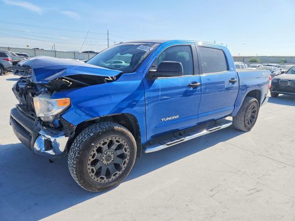 2017 TOYOTA TUNDRA SR5
