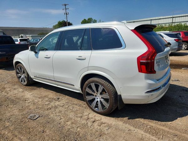 2023 VOLVO XC90 Ultimate Bright