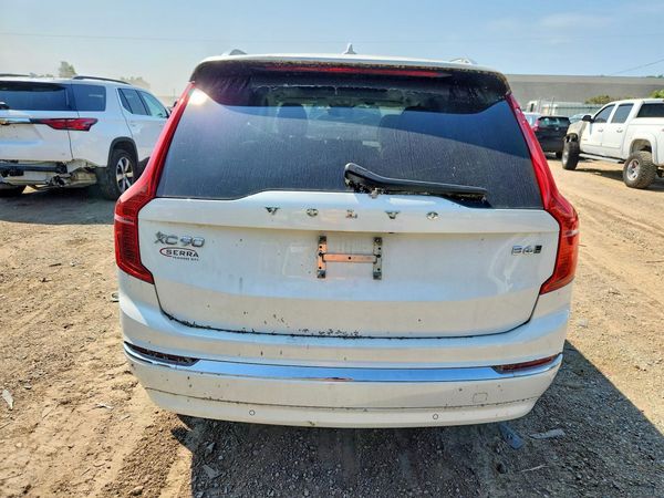 2023 VOLVO XC90 Ultimate Bright