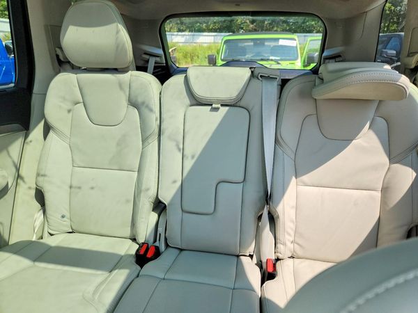 2023 VOLVO XC90 Ultimate Bright