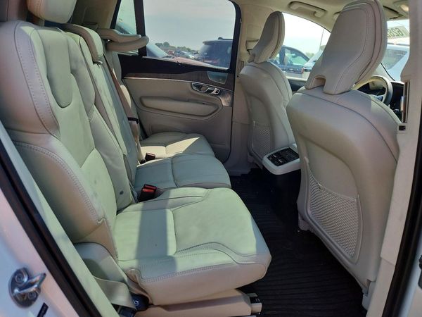 2023 VOLVO XC90 Ultimate Bright