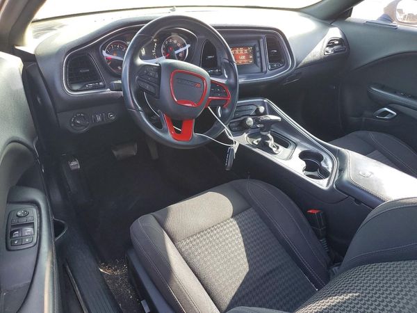 2017 DODGE CHALLENGER SXT