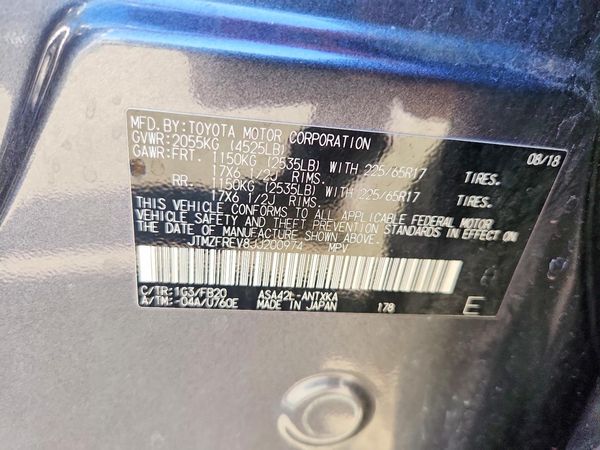 2018 TOYOTA RAV4 LE