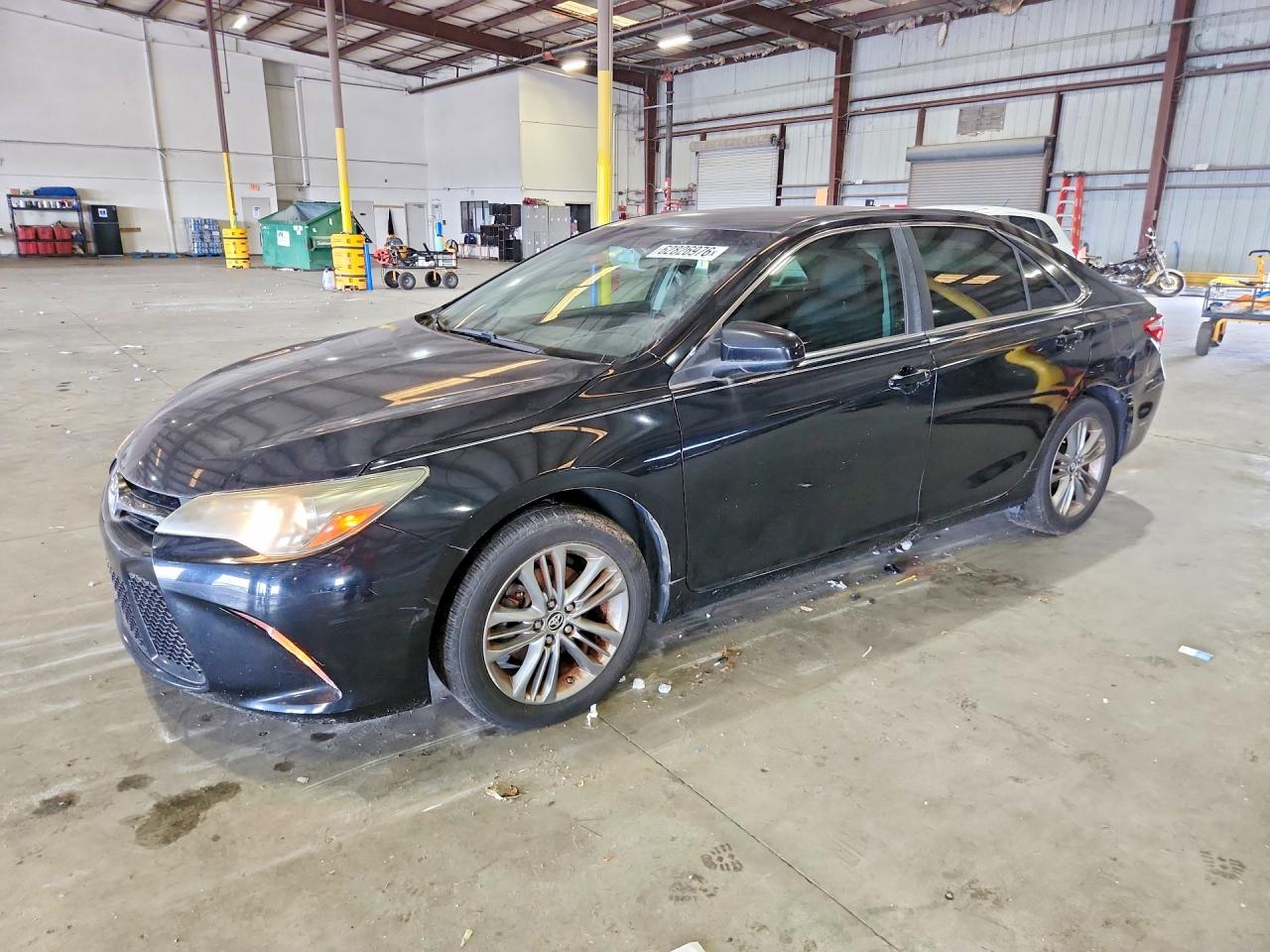 2017 TOYOTA CAMRY