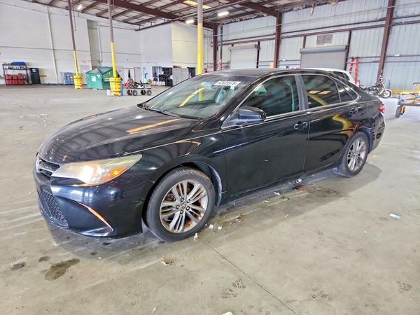 2017 TOYOTA CAMRY