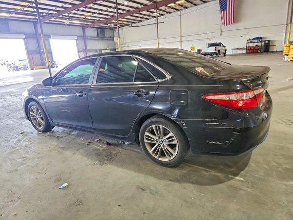 2017 TOYOTA CAMRY