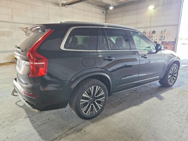 2021 VOLVO XC90