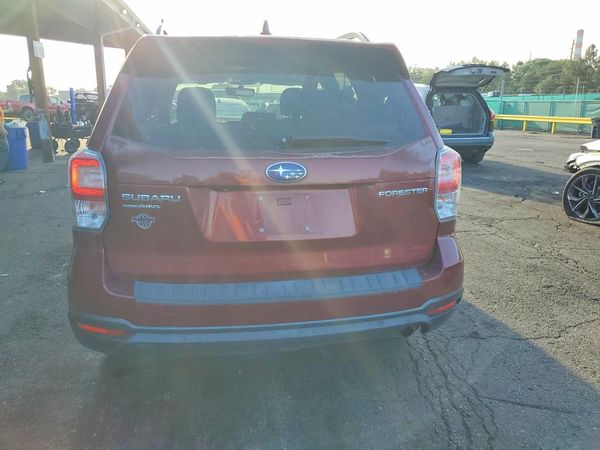2018 SUBARU FORESTER Premium+CWP