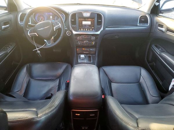 2016 CHRYSLER 300 Limited