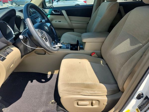 2012 TOYOTA HIGHLANDER Base/Hybrid — DENT