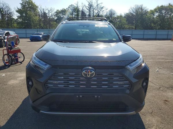 2025 TOYOTA RAV4
