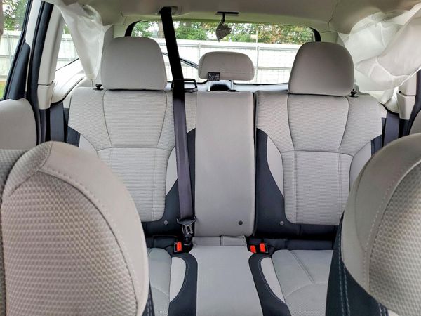2021 SUBARU FORESTER Base