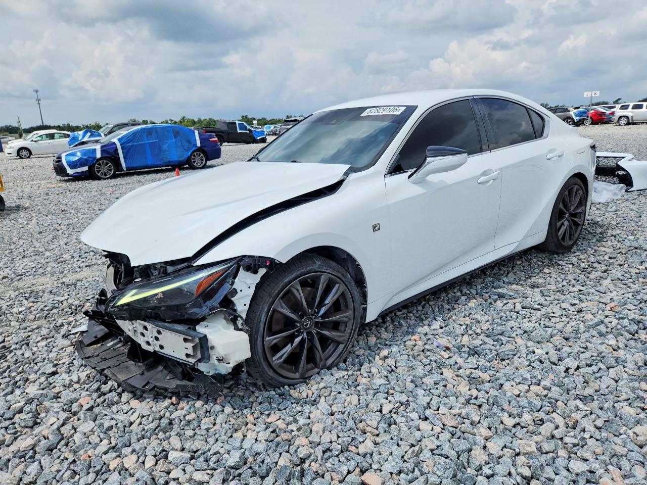 2021 LEXUS IS