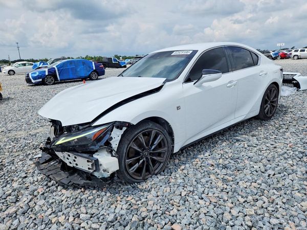 2021 LEXUS IS