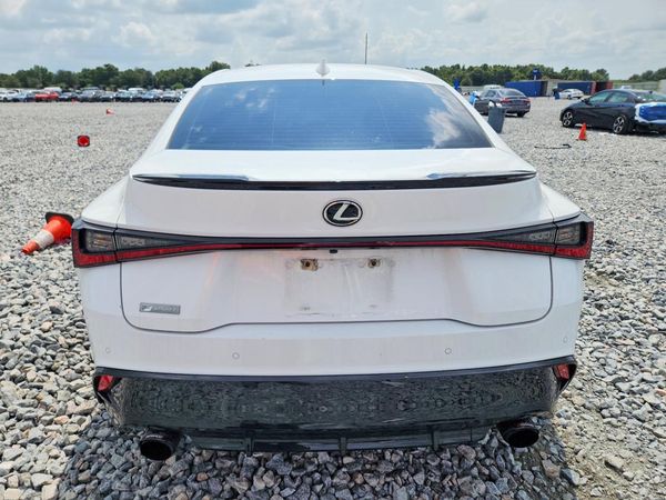 2021 LEXUS IS