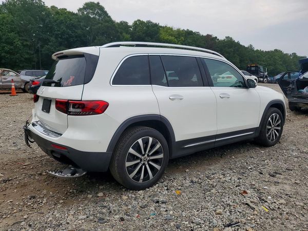 2022 MERCEDES-BENZ GLB