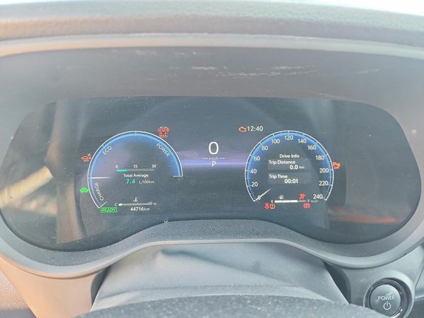 2025 TOYOTA SIENNA