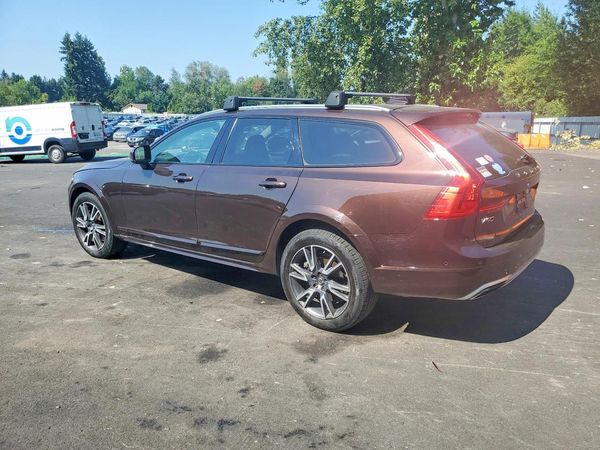 2017 VOLVO V90 CROSS COUNTRY Inscription