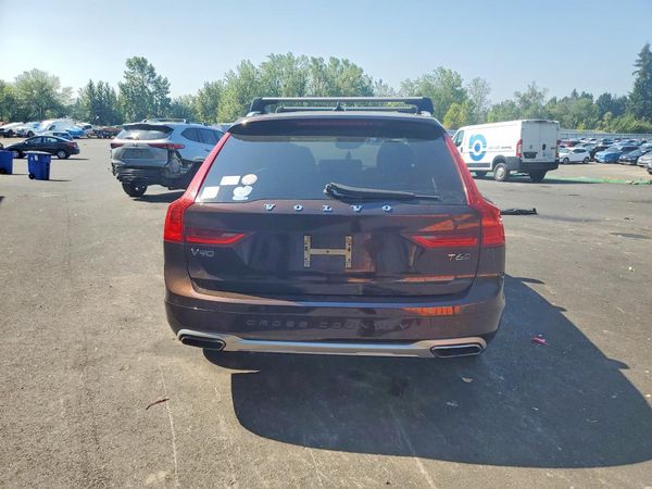 2017 VOLVO V90 CROSS COUNTRY Inscription