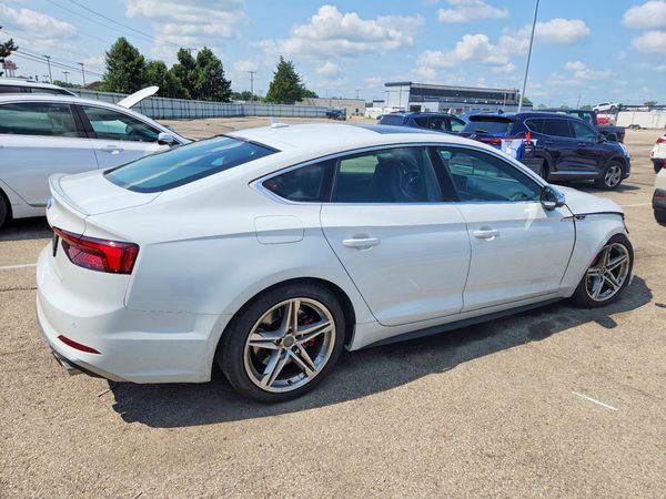 2018 AUDI S5