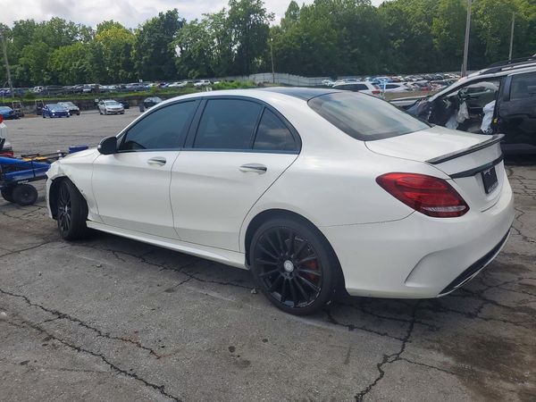 2015 MERCEDES-BENZ C