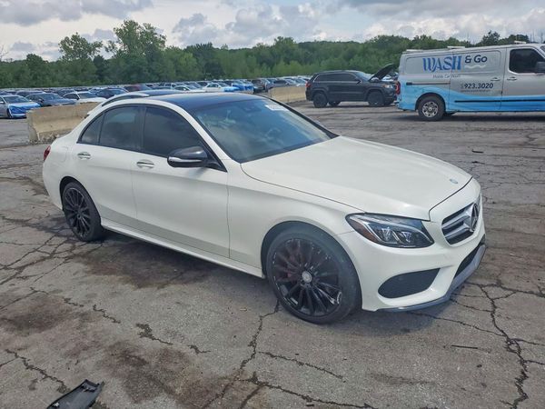 2015 MERCEDES-BENZ C