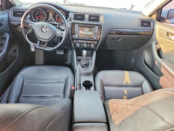 2017 VOLKSWAGEN JETTA SEL, SEL Premium