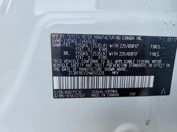 2017 TOYOTA RAV4 XLE