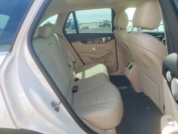 2020 MERCEDES-BENZ GLC