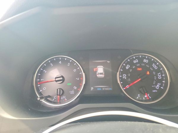 2019 TOYOTA RAV4 XLE / XLE Premium 4WD