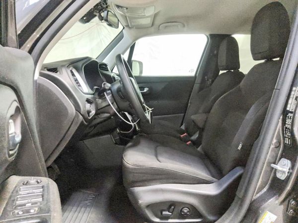 2019 JEEP RENEGADE LATITUDE 4X2