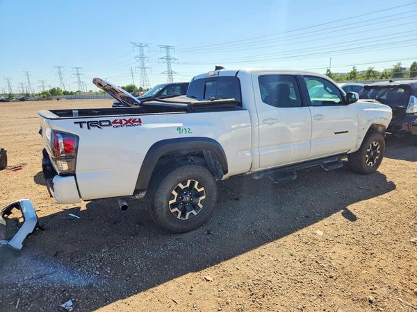 2022 TOYOTA TACOMA SR5