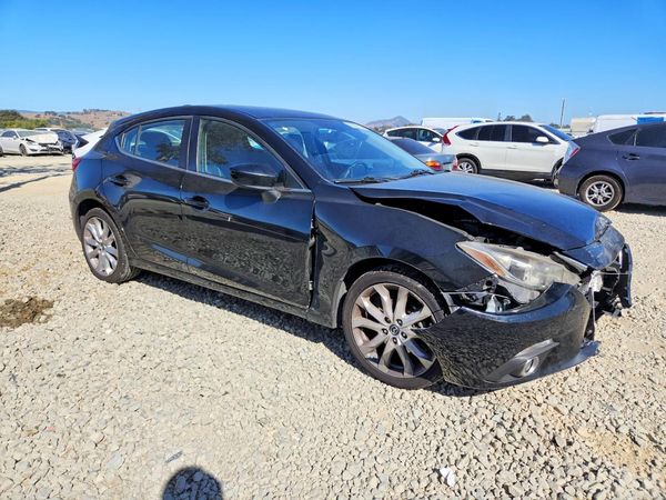 2015 MAZDA 3 Touring/GS