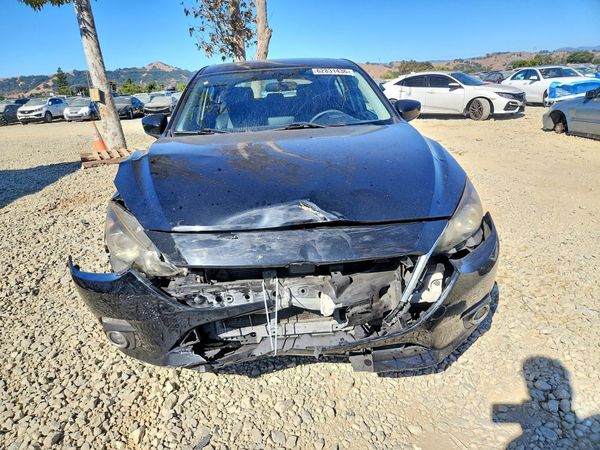 2015 MAZDA 3 Touring/GS