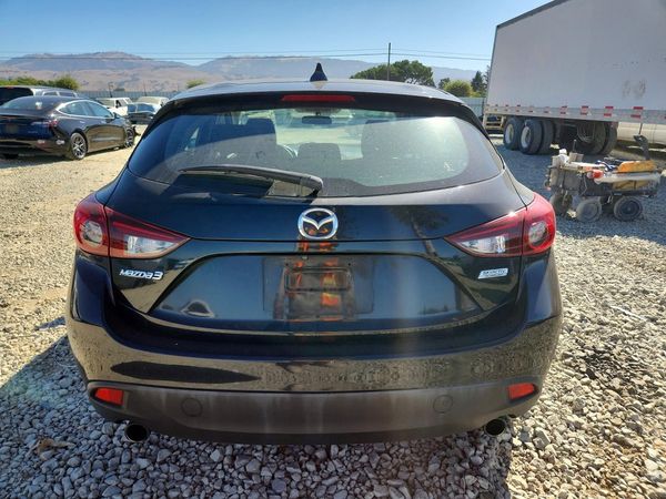 2015 MAZDA 3 Touring/GS