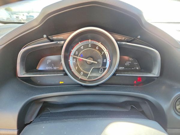 2015 MAZDA 3 Touring/GS