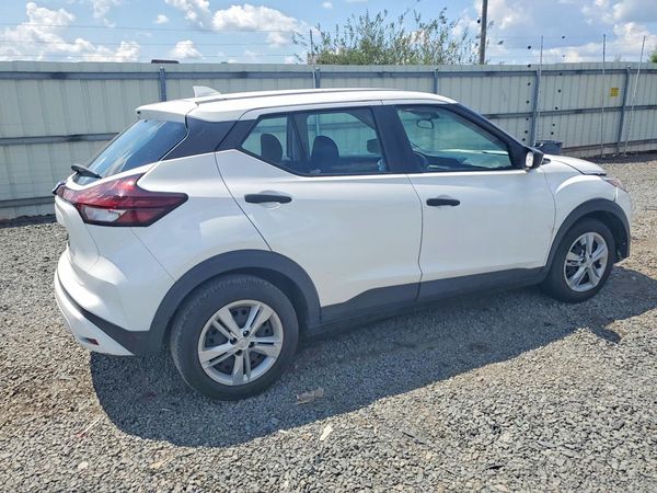 2021 NISSAN KICKS
