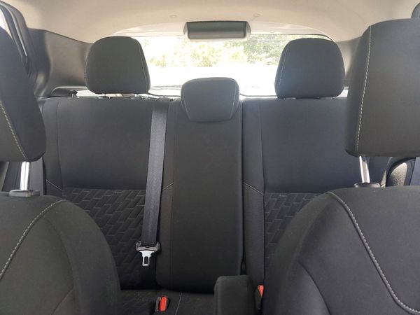 2021 NISSAN KICKS