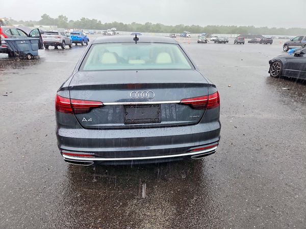 2023 AUDI A4 quattro Premium