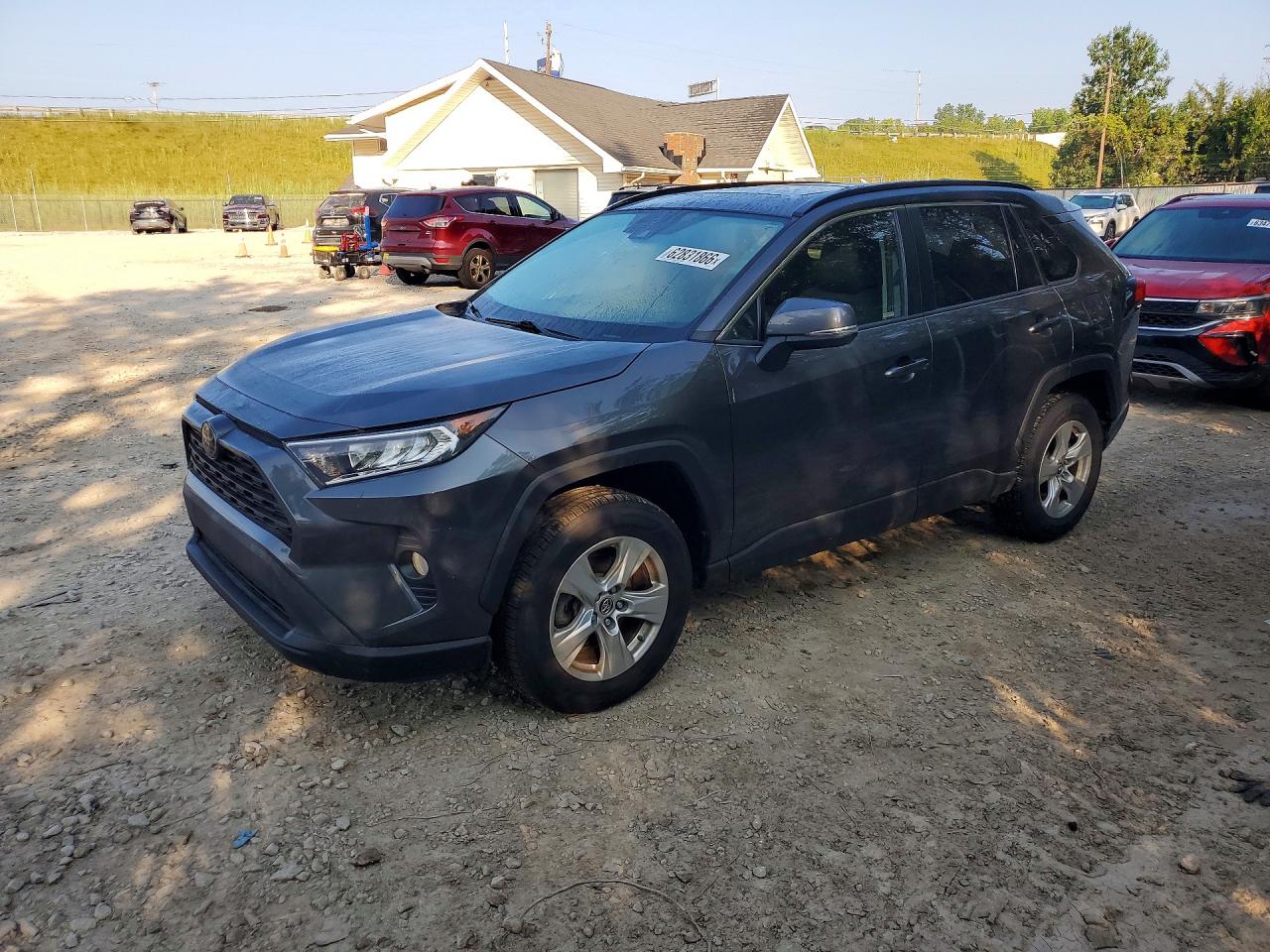 2019 TOYOTA RAV4 XLE / XLE Premium 4WD