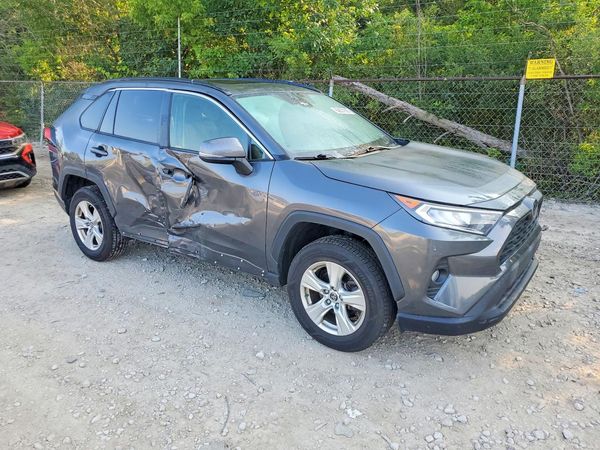 2019 TOYOTA RAV4 XLE / XLE Premium 4WD