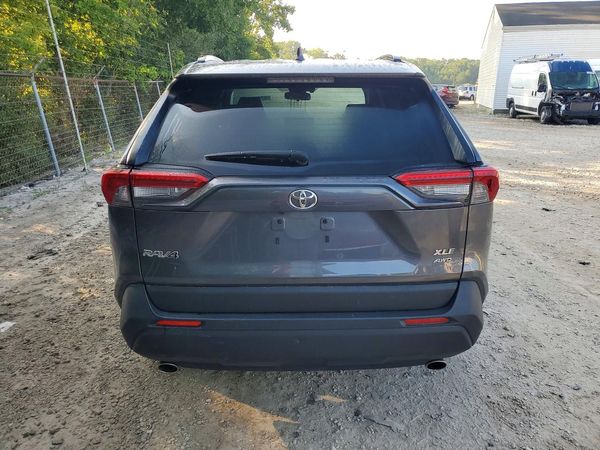 2019 TOYOTA RAV4 XLE / XLE Premium 4WD