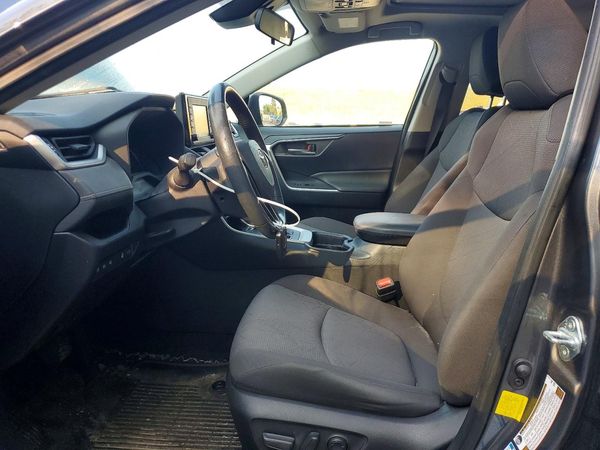 2019 TOYOTA RAV4 XLE / XLE Premium 4WD