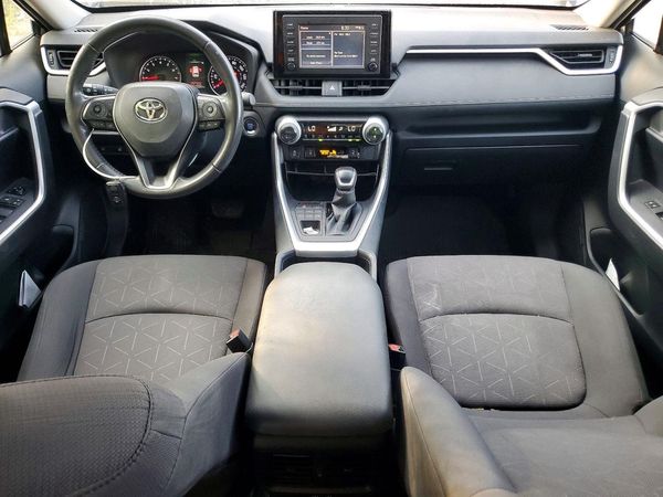 2019 TOYOTA RAV4 XLE / XLE Premium 4WD