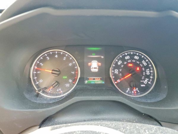 2019 TOYOTA RAV4 XLE / XLE Premium 4WD
